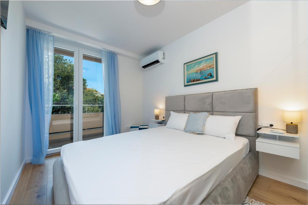 Sweet Apartment