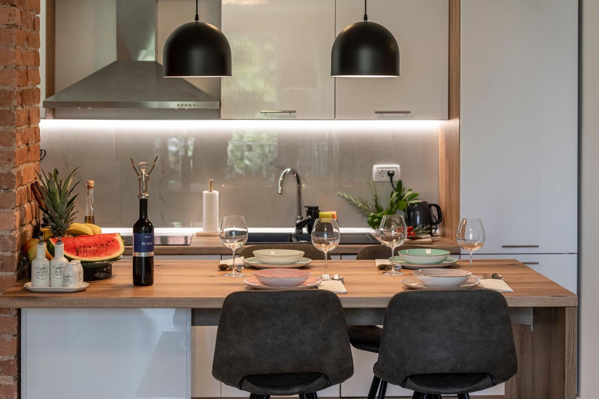 Sweet Apartment
